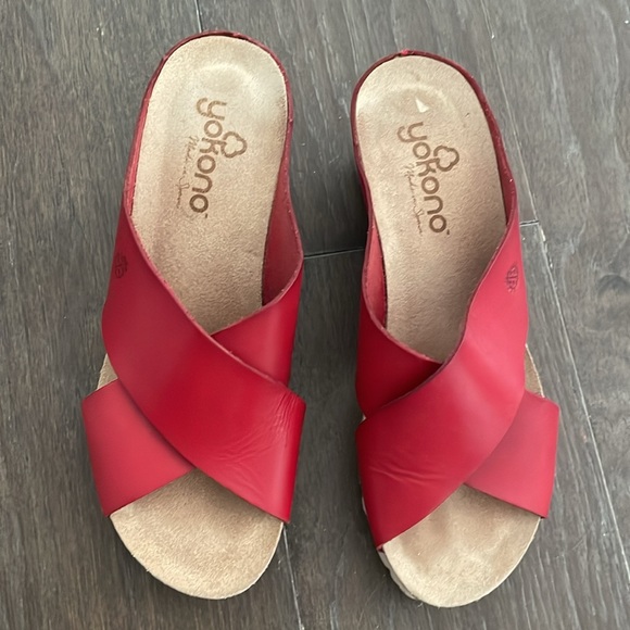 Yokono red leather upper sandals size 8 - Picture 2 of 7